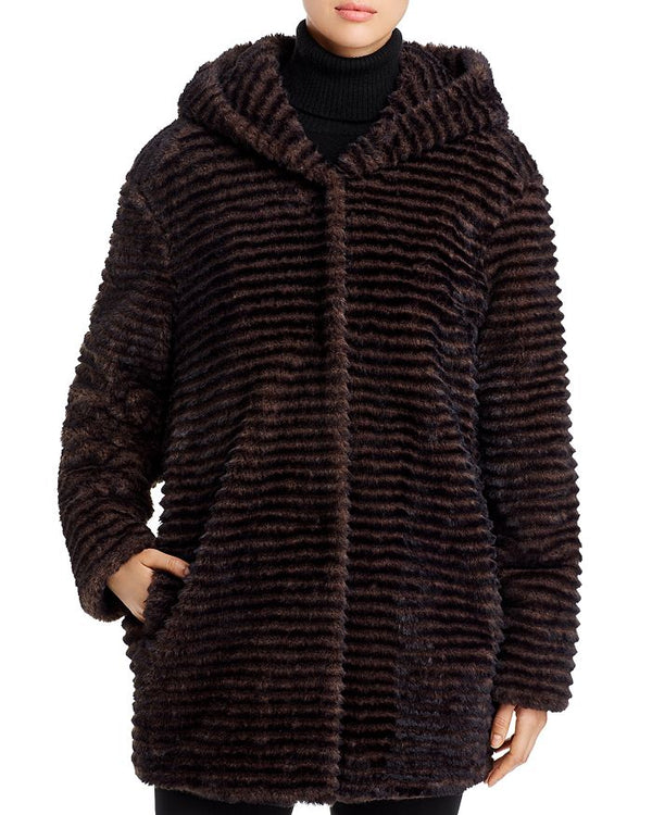 Capote Faux Fur Coat